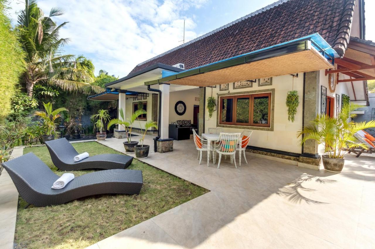 Villa Yati Seminyak Exteriör bild