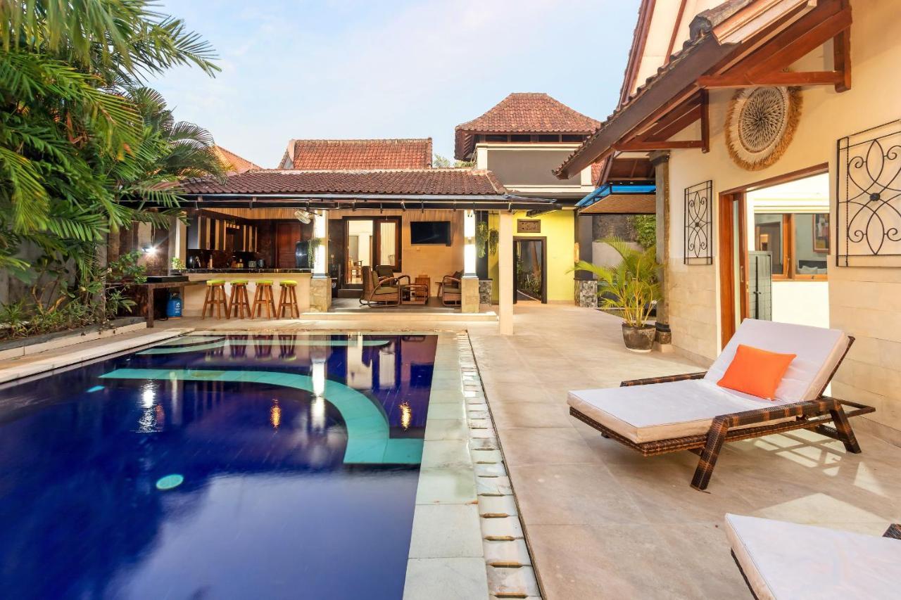 Villa Yati Seminyak Exteriör bild